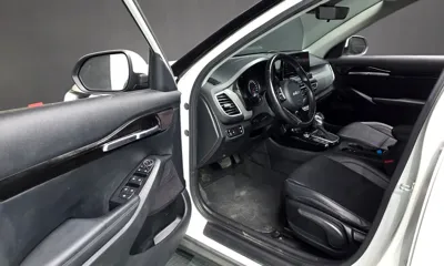 Kia Seltos 2023, 115733 км, за 9744.52 USD - фото 10