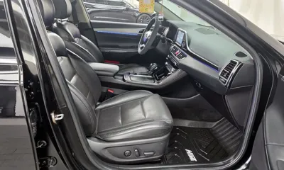 Hyundai Grandeur 2018, 138153 км, за 9142.33 USD - фото 11