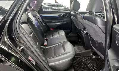 Hyundai Grandeur 2018, 138153 км, за 9142.33 USD - фото 12