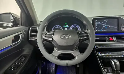 Hyundai Grandeur 2018, 138153 км, за 9142.33 USD - фото 13