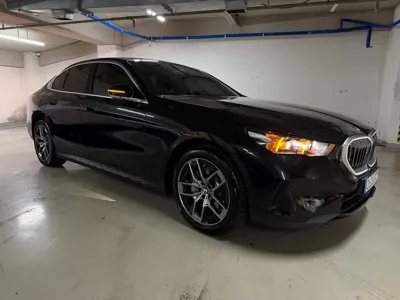 BMW 5-Series 2026, 1825 км, за 34868.62 USD