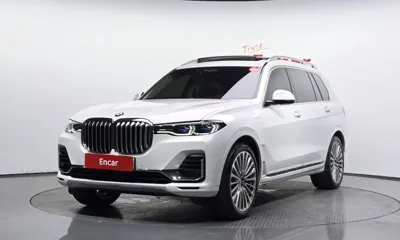 BMW X7 · 2020 год