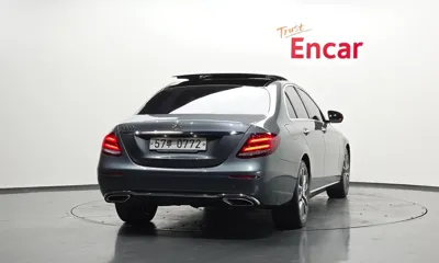 Mercedes-Benz E-Class 2017, 175148 км, за 11093.61 USD