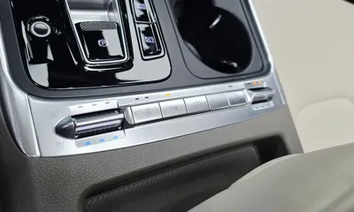 Kia Canival 2025, 6244 км, за 35381.38 USD - фото 30