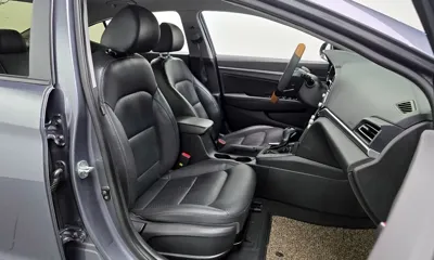 Hyundai Avante 2019, 123307 км, за 6840.39 USD - фото 10