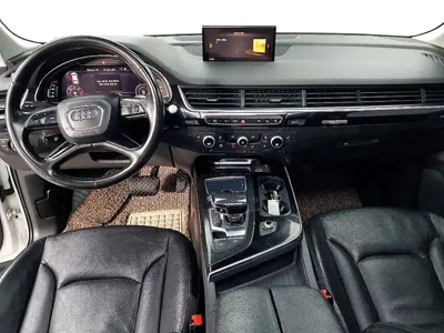 Audi Q7 2016, 278061 км, за 10011.05 USD