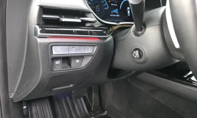Genesis G80 2021, 71105 км, за 21461.12 USD - фото 27