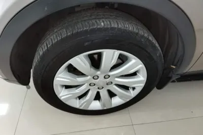 Land Rover Discovery Sport 2016, 83200 км, за 9799 USD - фото 10