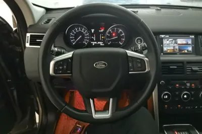 Land Rover Discovery Sport 2016, 83200 км, за 9799 USD - фото 13