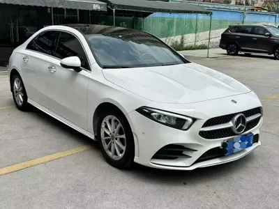 Mercedes-Benz A-Class 2020, 90000 км, за 12330.54 USD