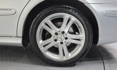 Mercedes-Benz E-Class 2007, 56988 км, за 5907.84 USD