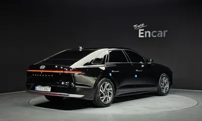 Hyundai Grandeur 2023, 78889 км, за 19841.29 USD