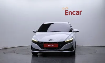 Hyundai Avante 2023, 77997 км, за 9562.85 USD