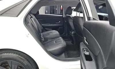 Hyundai Avante 2023, 77997 км, за 9562.85 USD - фото 12