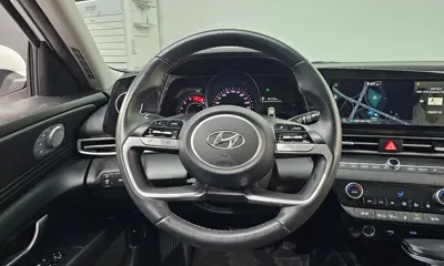 Hyundai Avante 2023, 77997 км, за 9562.85 USD - фото 13