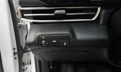 Hyundai Avante 2023, 77997 км, за 9562.85 USD - фото 16