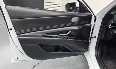 Hyundai Avante 2023, 77997 км, за 9562.85 USD - фото 24