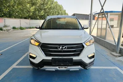 Hyundai ix25 2017, 54500 км, за 8783 USD