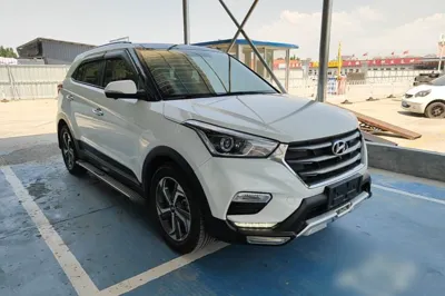 Hyundai ix25 2017, 54500 км, за 8783 USD