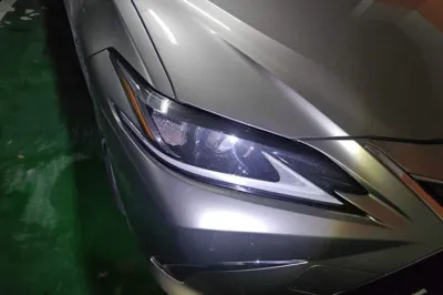 Lexus ES 2018, 124800 км, за 23872 USD - фото 7