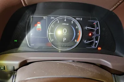 Lexus ES 2018, 124800 км, за 23872 USD - фото 10