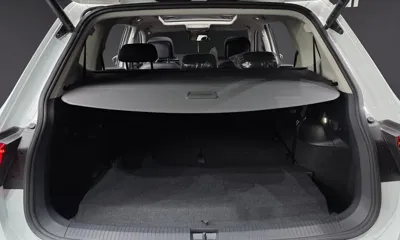 Volkswagen Tiguan 2023, 49755 км, за 20166.55 USD - фото 20