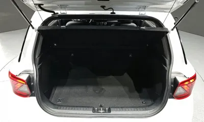 Hyundai Venue 2020, 82047 км, за 9518.18 USD - фото 20