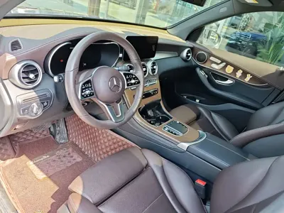 Mercedes-Benz GLC 2020, 36000 км, за 25794.38 USD - фото 6