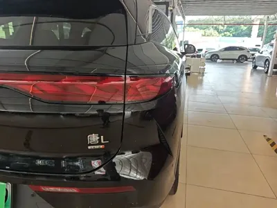 BYD 唐L 2025, 300 км, за 29699.99 USD - фото 8