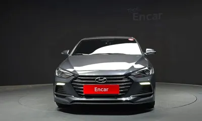 Hyundai Avante 2017, 48909 км, за 7817.59 USD