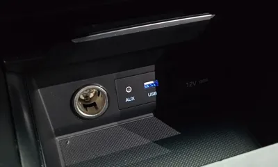 Hyundai Avante 2017, 48909 км, за 7806.41 USD - фото 29