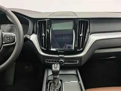 Volvo XC60 2019, 65300 км, за 13616.22 USD - фото 12