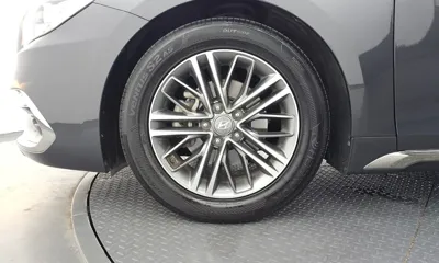 Hyundai Grandeur 2017, 198616 км, за 5185.77 USD