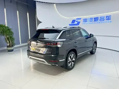 Volkswagen Tayron 2022, 61000 км, за 14699.54 USD