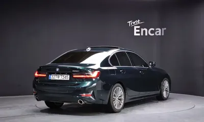 BMW 3-Series 2020, 105555 км, за 14886.56 USD