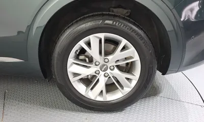 Genesis GV70 2021, 54123 км, за 21990.29 USD - фото 21