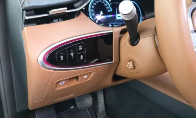 Genesis GV70 2021, 54123 км, за 21990.29 USD - фото 29