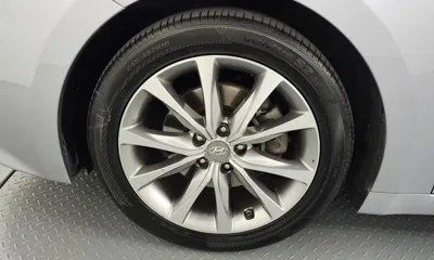 Hyundai Grandeur 2017, 147670 км, за 4581.86 USD