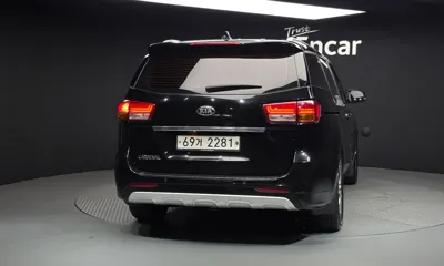 Kia Canival 2016, 297240 км, за 3479.06 USD