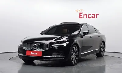 Volvo S90 · 2023 год