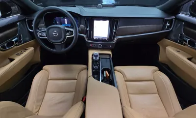 Volvo S90 2023, 94674 км, за 22968.36 USD - фото 7
