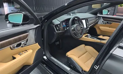 Volvo S90 2023, 94674 км, за 22968.36 USD - фото 11