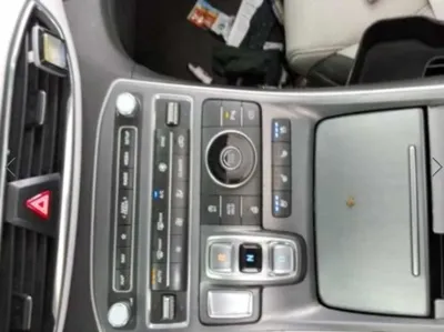 Hyundai Santafe 2022, 52000 км, за 16576.73 USD
