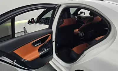 Mercedes-Benz C-Class 2023, 16559 км, за 34373.37 USD - фото 19