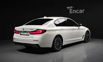 BMW 5-Series 2021, 43178 км, за 21097.86 USD