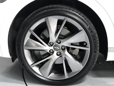 Genesis GV70 2021, 82709 км, за 23778.51 USD