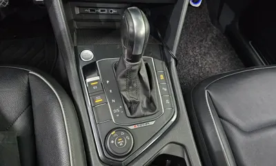 Volkswagen Tiguan 2020, 187766 км, за 14332.26 USD - фото 9