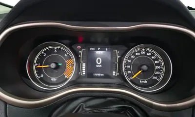 Jeep Cherokee 2015, 172732 км, за 3807.27 USD - фото 8