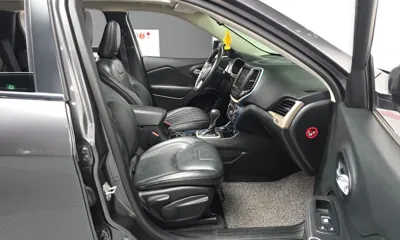 Jeep Cherokee 2015, 172732 км, за 3807.27 USD - фото 11