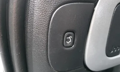 Jeep Cherokee 2015, 172732 км, за 3807.27 USD - фото 19